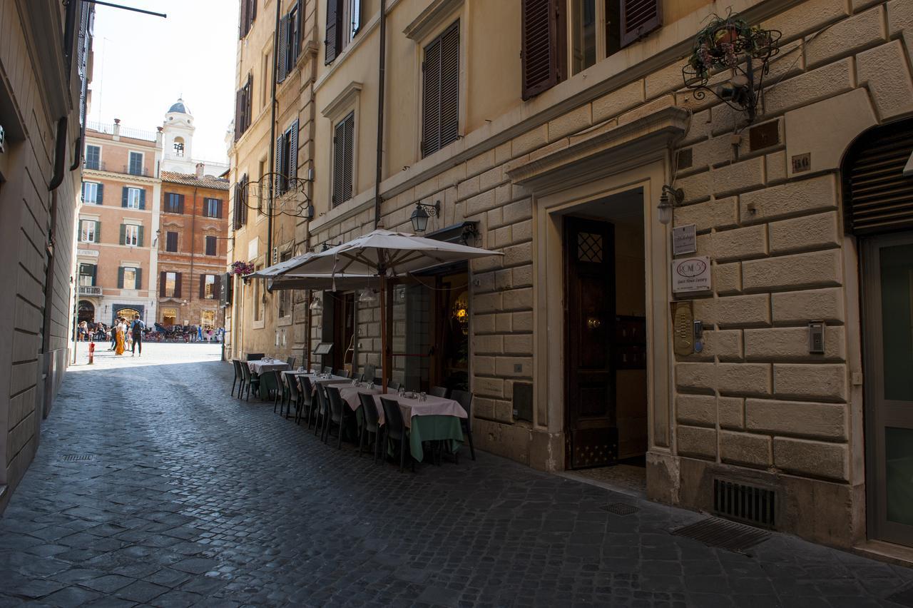 Holidays At The Spanish Steps ローマ エクステリア 写真